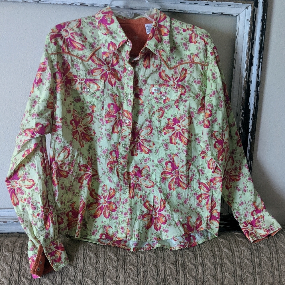 TwentyX beautiful western style shirt